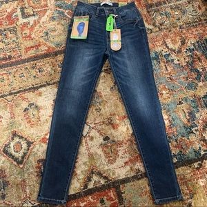 NWT-$25 WAX JEANS- Sz 3/26 High Rise Skinny Jean
